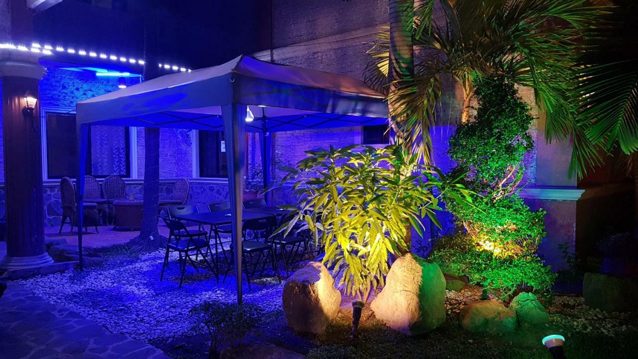 Gardensuite Hotel Anunas Eksteriør billede